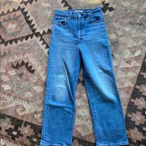 Levi’s Ribcage Straight super high rise jeans